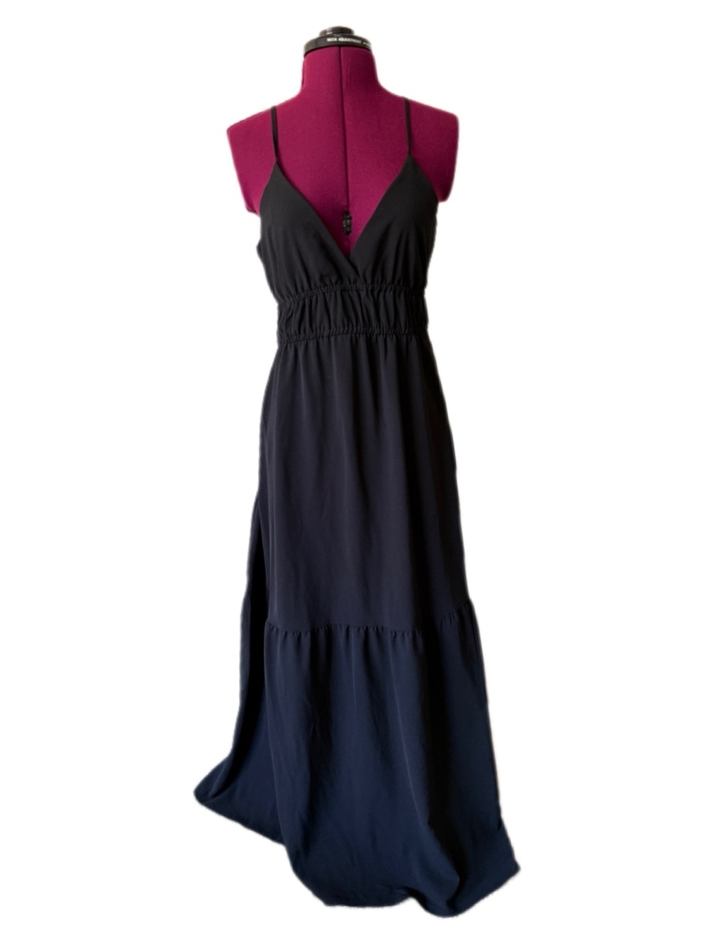 Classic Black Maxi Dress with Spaghetti Straps Size SM
